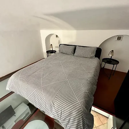 Casa De Amicis - Vicino Metropolitana Apartment
